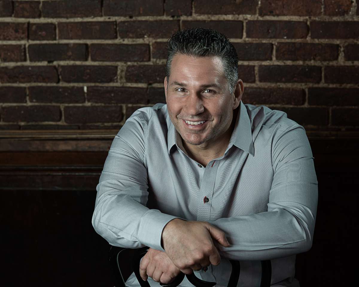 MIKE VECCHIONE
