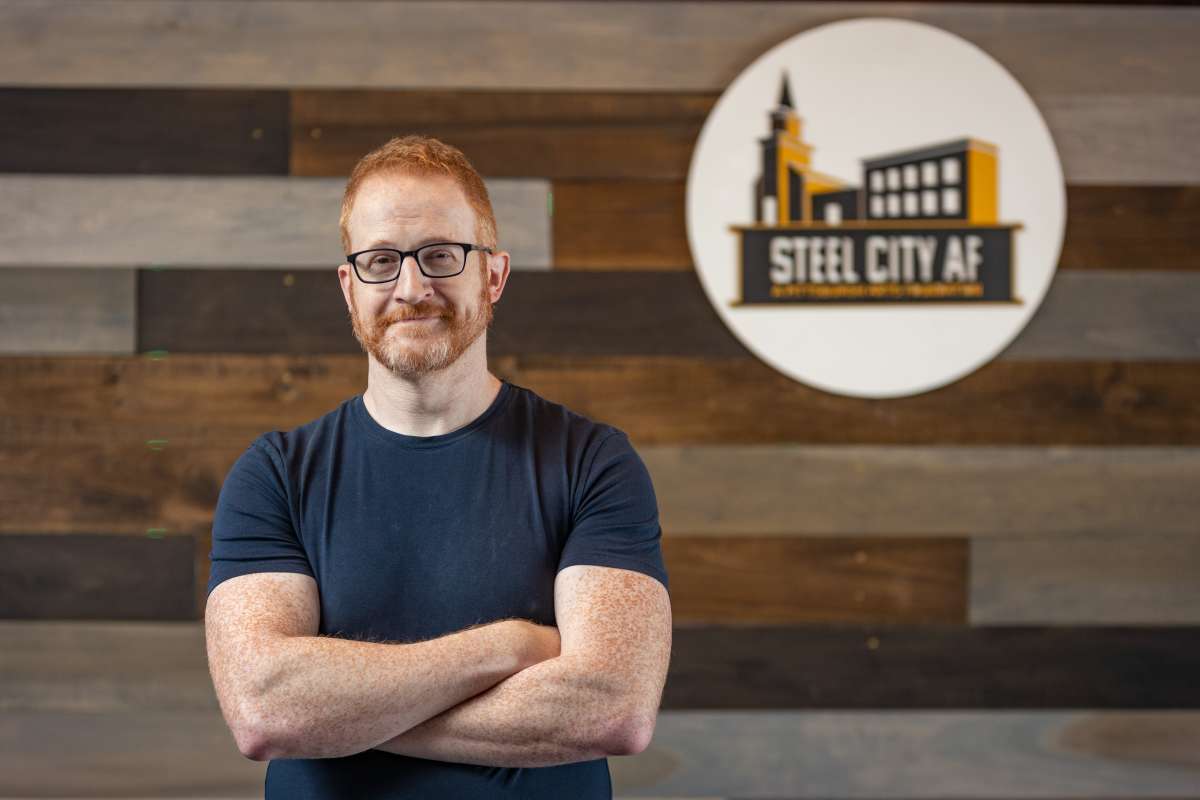 STEVE HOFSTETTER